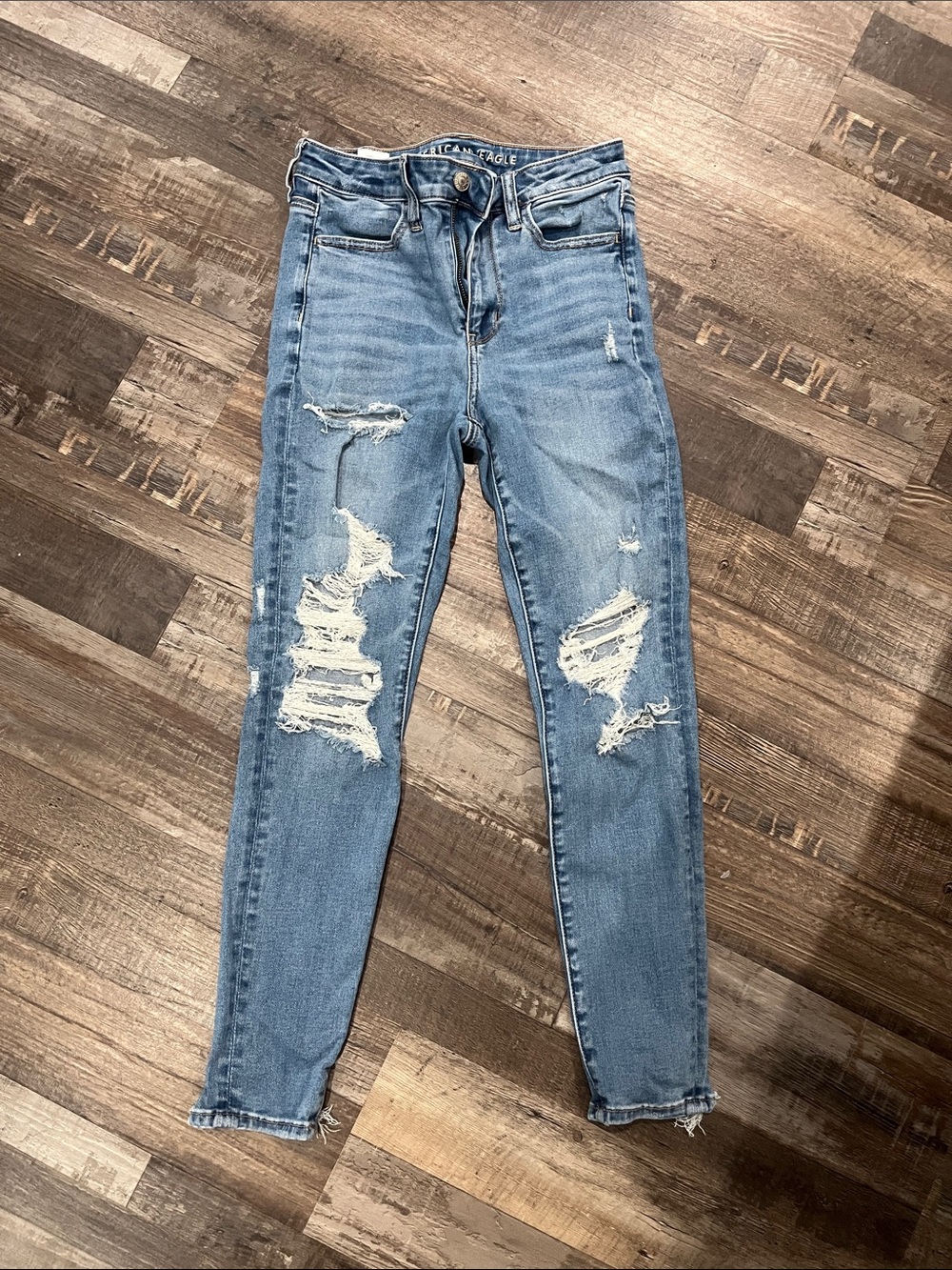 American Eagle Outfitters Medium Blue Ripped Skinny Jeans